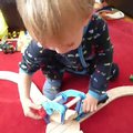 vid_play_train.avi