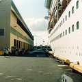 hilo_docks_1.jpg